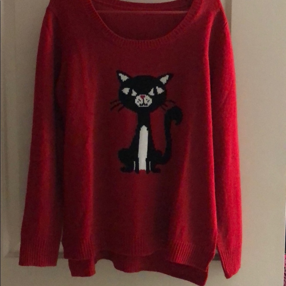 NWOT Red sweater cat/animal print size Large